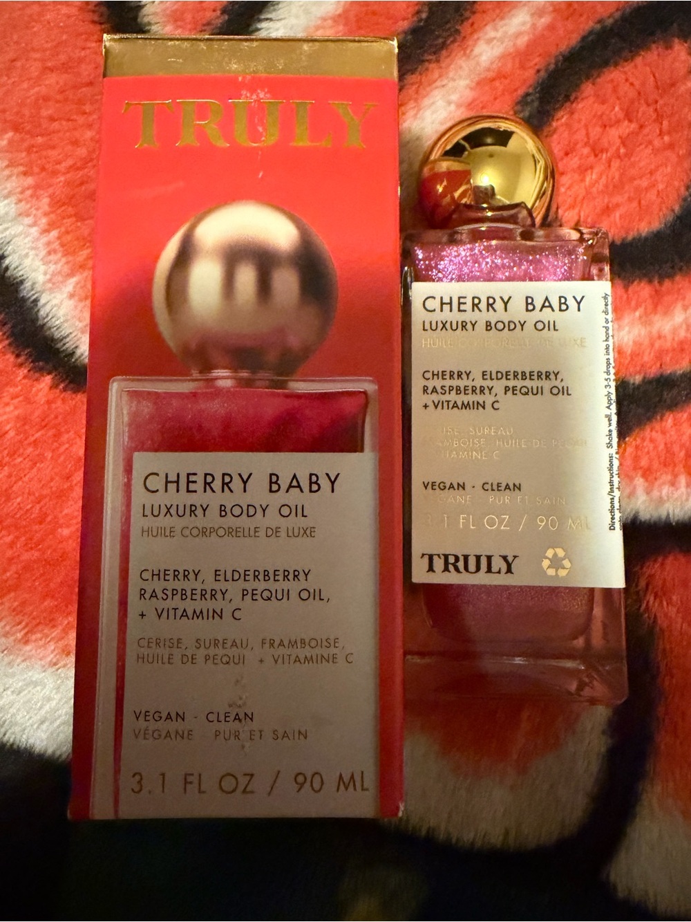 TRULY Cherry Baby Luxury Body Oil - Pink and Gold